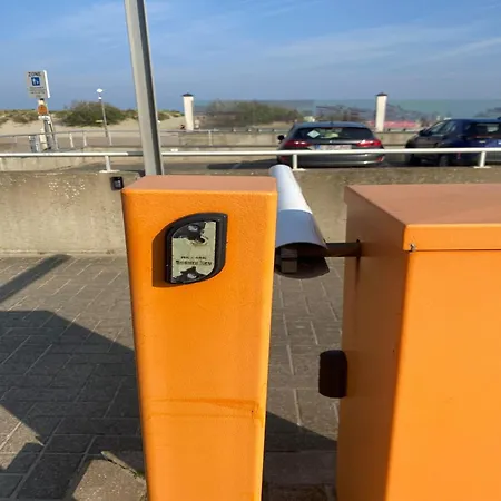 In With Stunning Sea Views, Cleaning Included Nieuwpoort