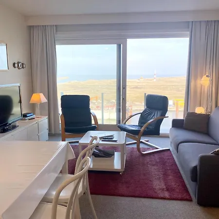 In With Stunning Sea Views, Cleaning Included Apartamento